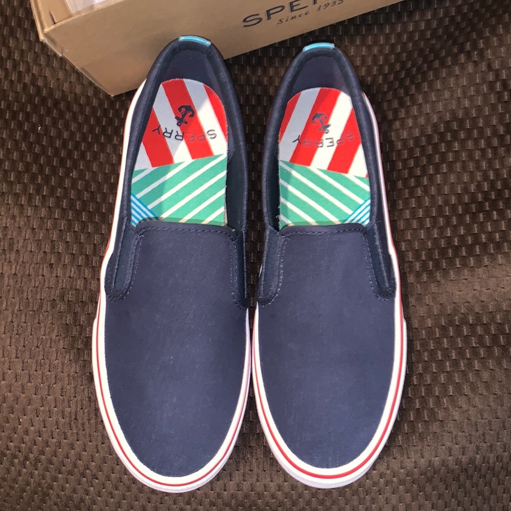 Sperry Women's Crest Twin Gore Twisted Textile Slip On Sneaker